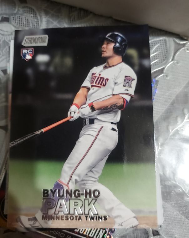 2016 Topps Stadium Club #252 Byung-Ho Park — front