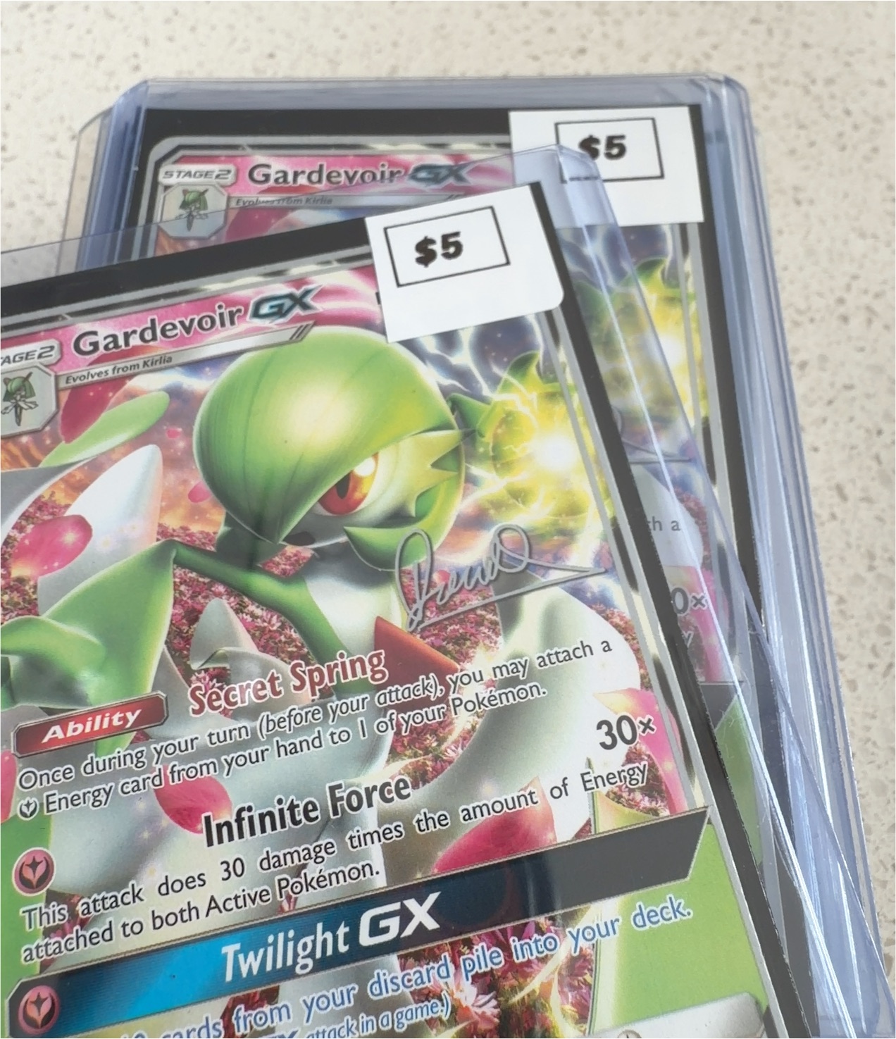 2017 Pokémon #93 Gardevoir GX — front