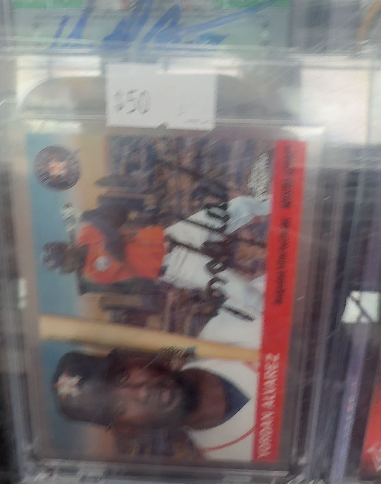 2022 Topps Now #1 Yordan Alvarez — front