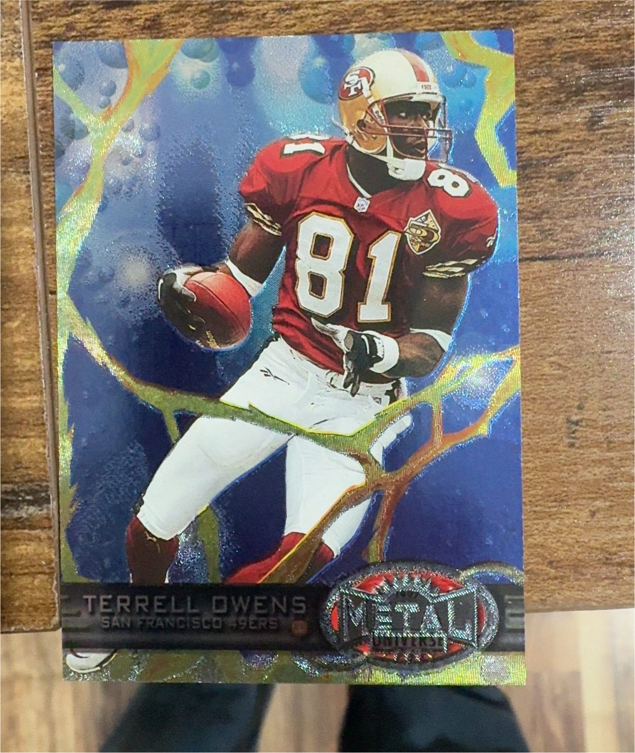 1997 Skybox Metal Universe #22 Terrell Owens — front