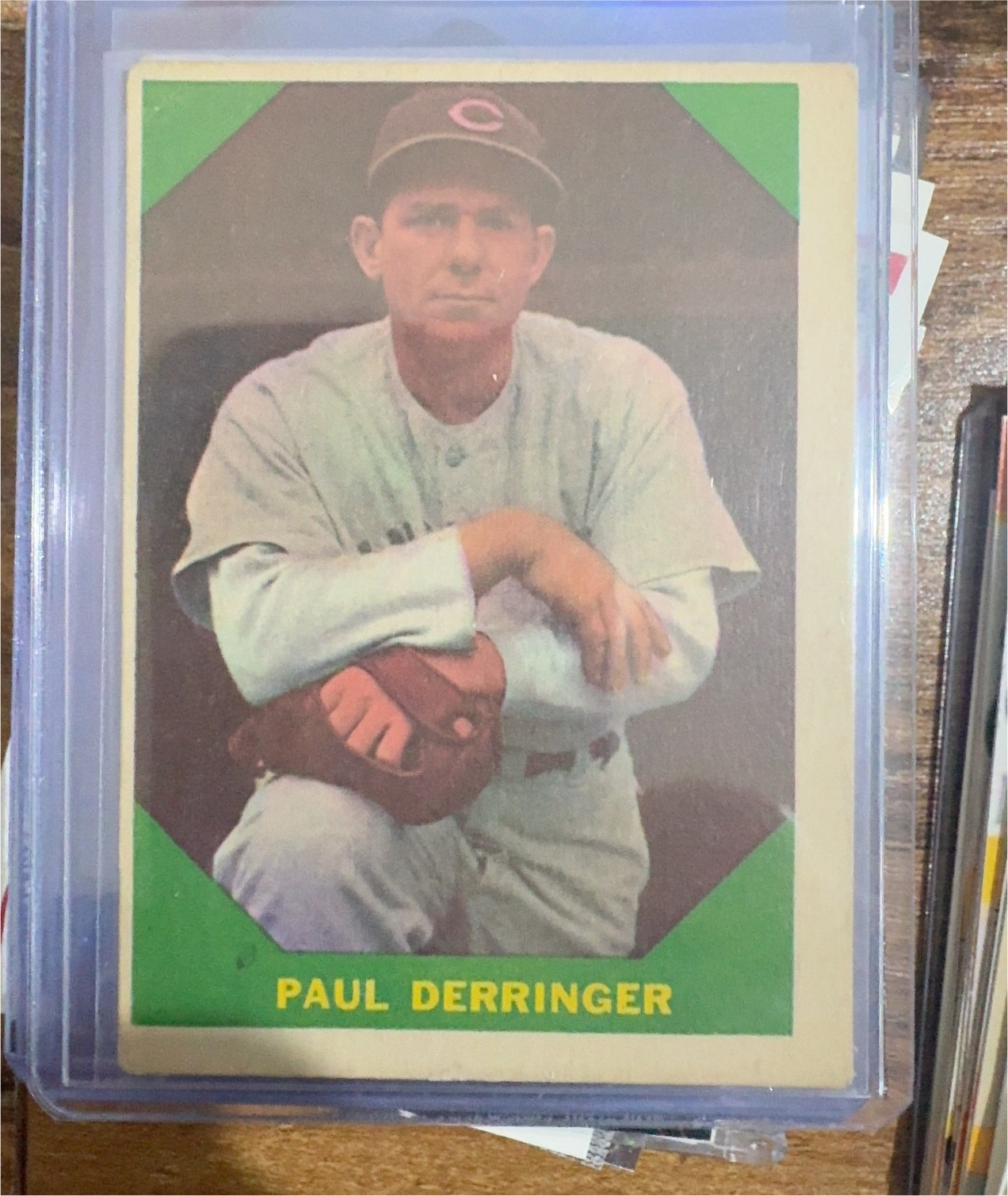 1960 Fleer #43 Paul Derringer — front
