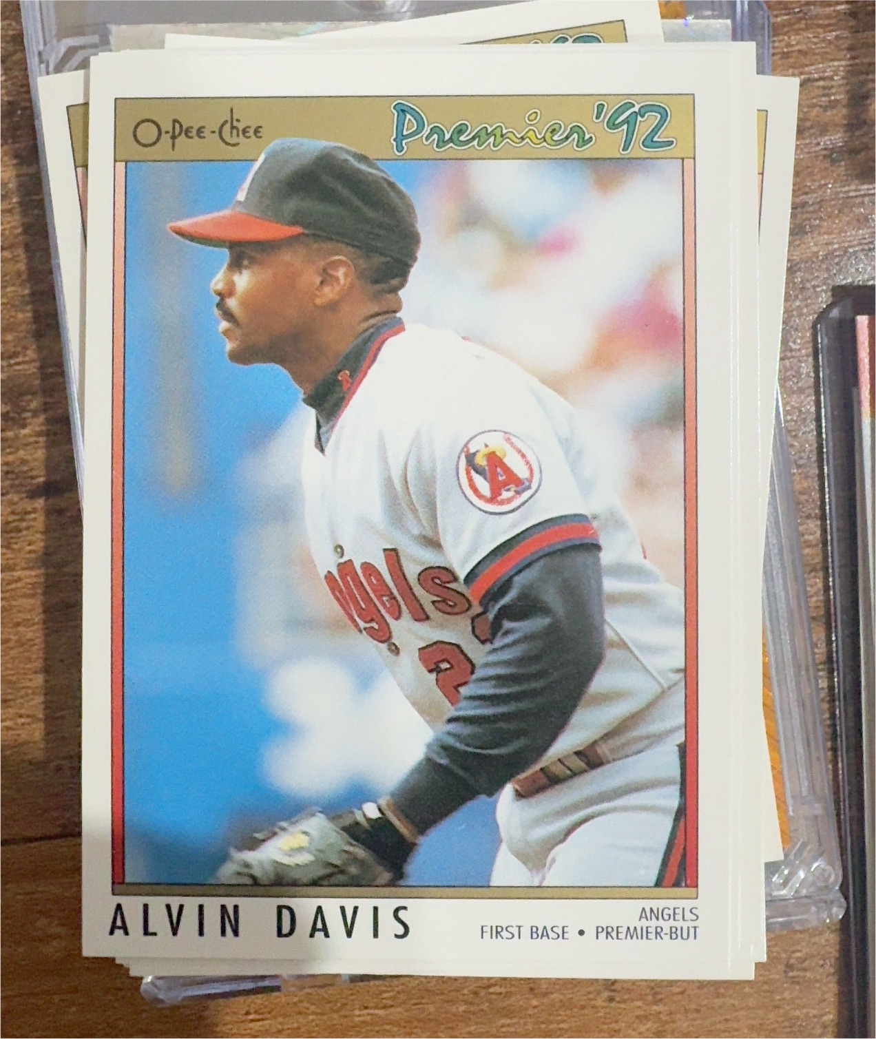1992 O-Pee-Chee Premier #183 Alvin Davis — front