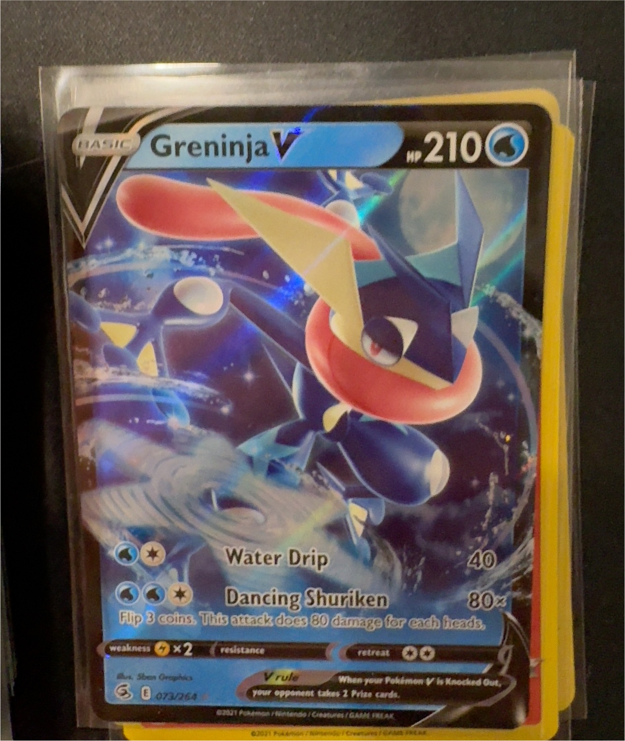 2021 Pokémon Fusion Strike #073 Greninja V — front