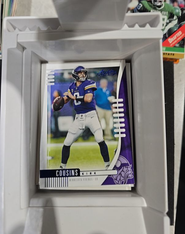 2019 Panini Absolute #67 Kirk Cousins — front