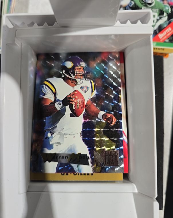 1995 Fleer Metal #29 Warren Moon — front