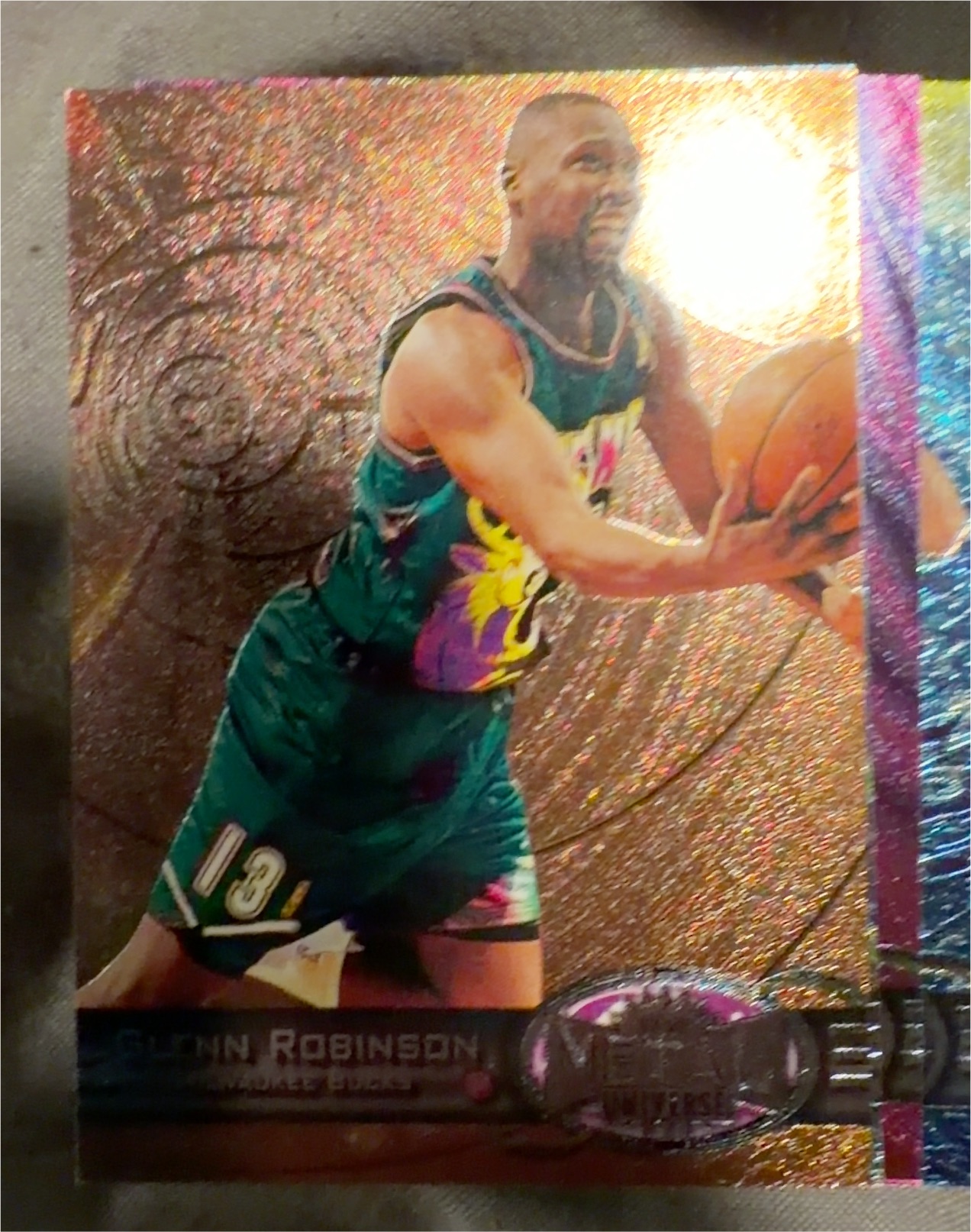 1997 Metal Universe Reebok #114 Glenn Robinson — front