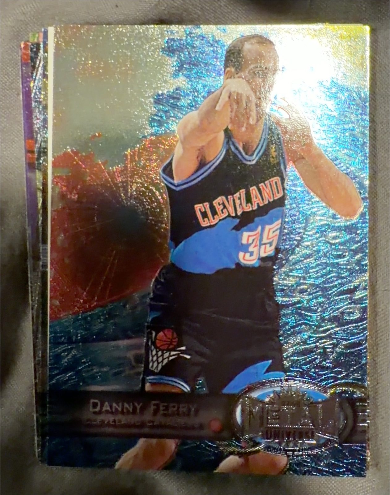 1997 Metal Universe #85 Danny Ferry — front