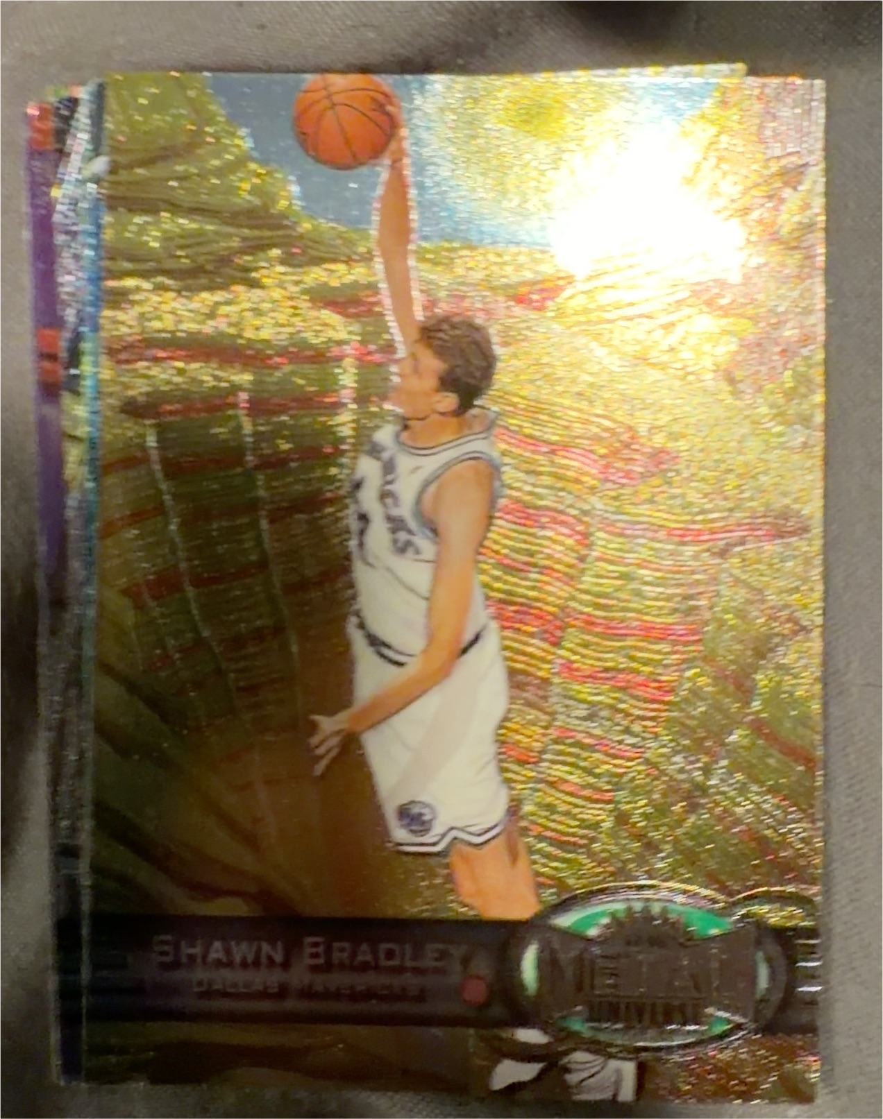 1997 Metal Universe #53 Shawn Bradley — front
