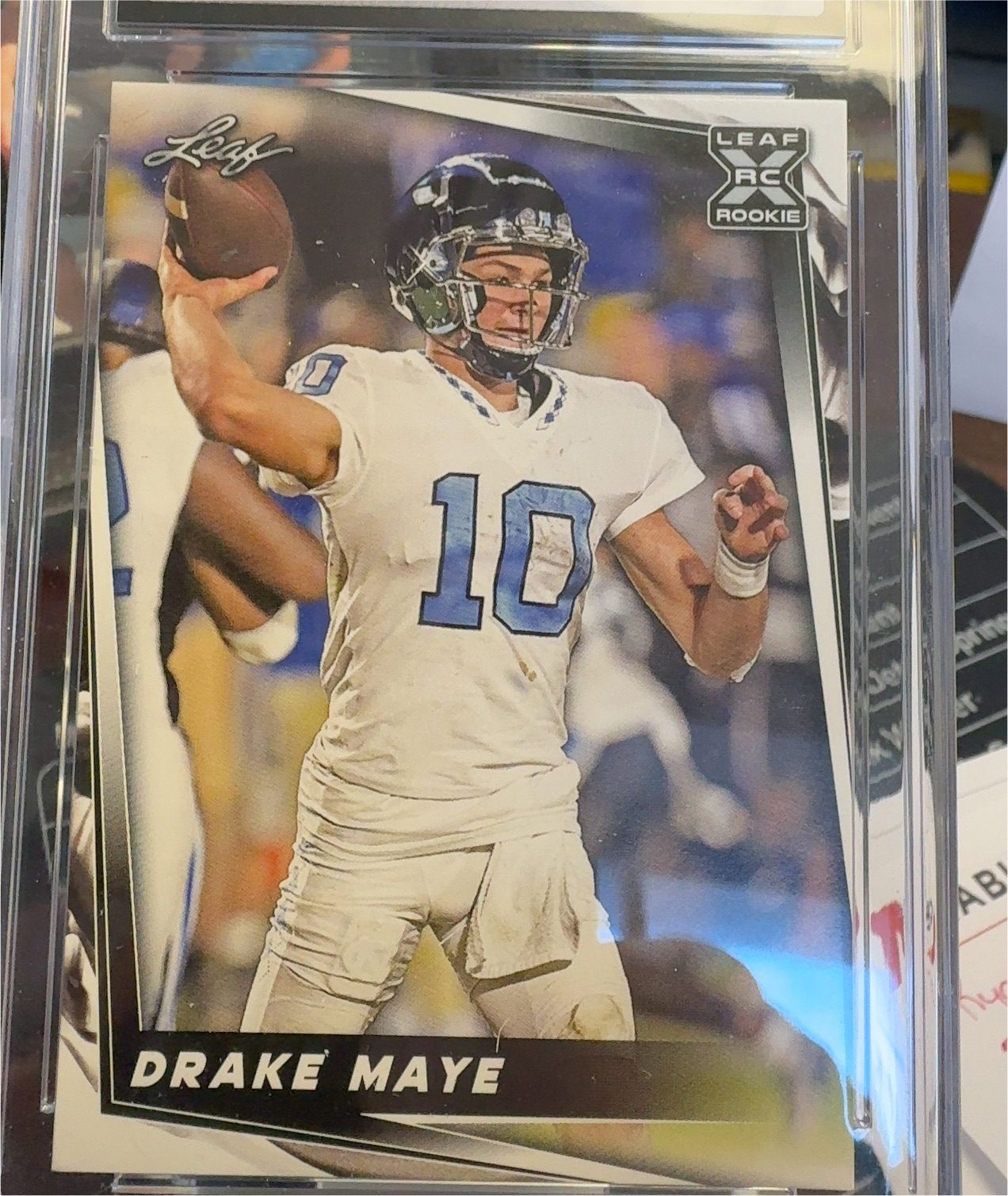 2023 Leaf Draft V2 #B2-4 Drake Maye — front