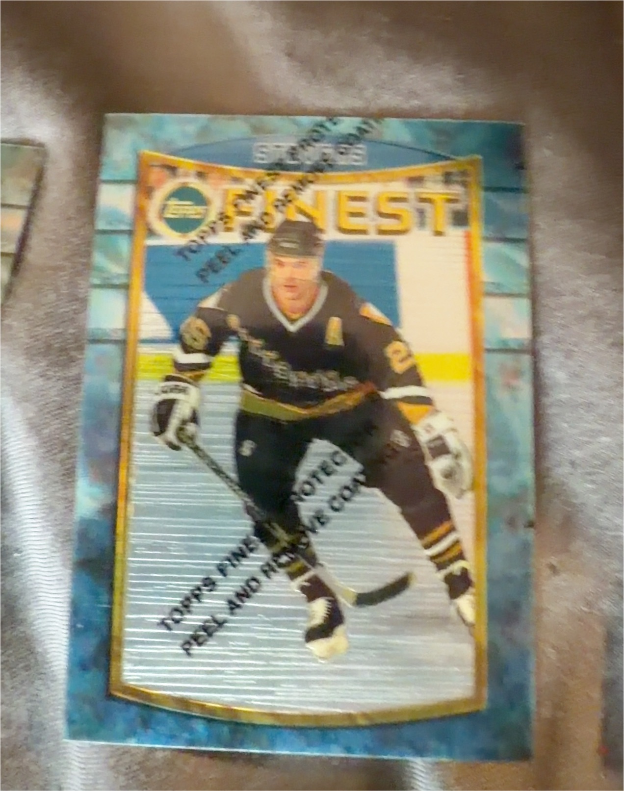 1994 Finest #80 Kevin Stevens — front