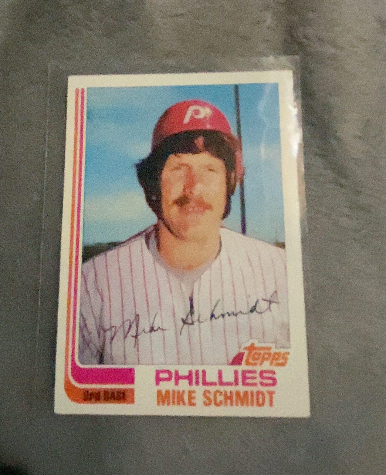 1982 Topps #100 Mike Schmidt — front