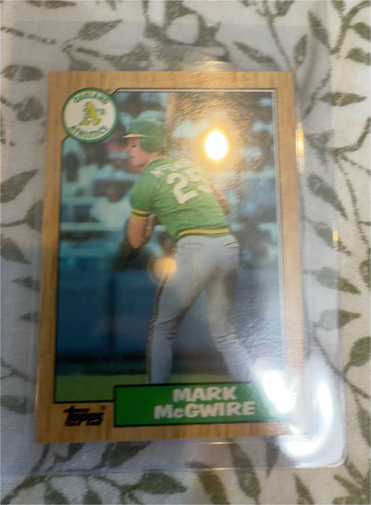 1987 Topps #366 Mark McGwire — front