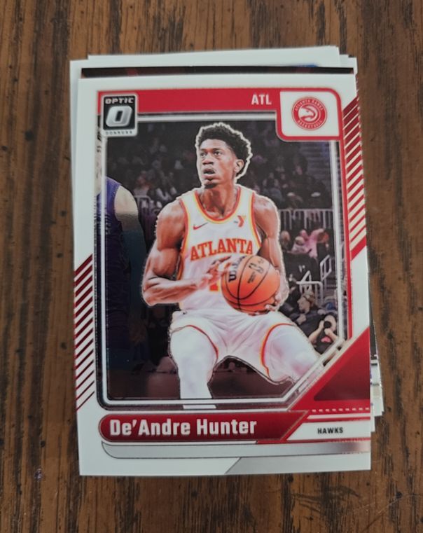 2024 Panini Donruss Optic #50 De'Andre Hunter — front