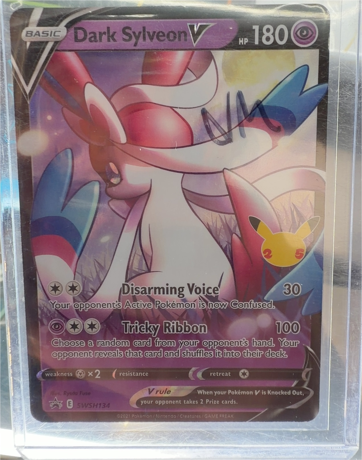 Pokemon Celebrations #SWSH134 Dark Sylveon V — front