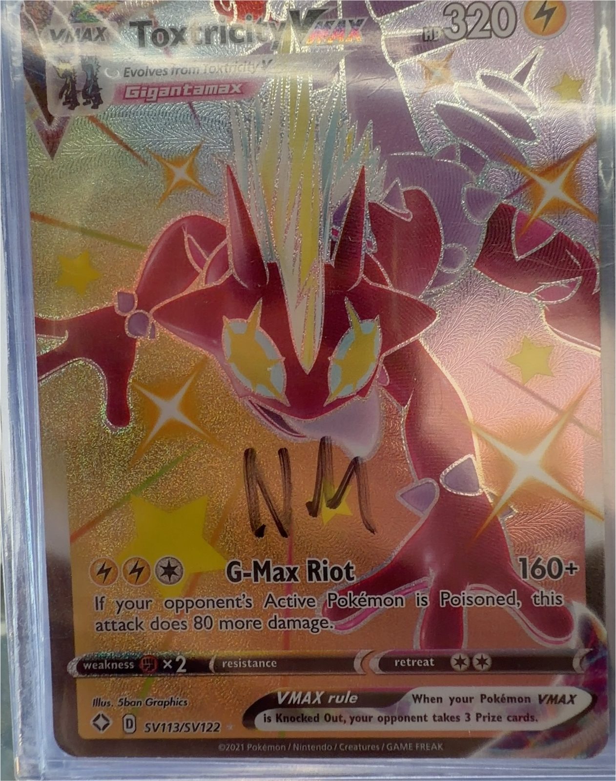 Pokemon Shining Fates #SV113 Toxtricity VMAX — front