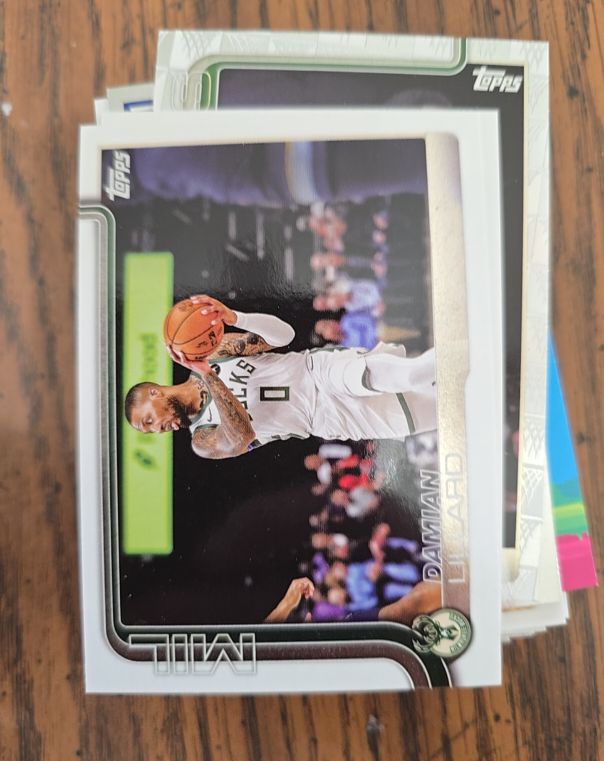 2025 Topps #55 Damian Lillard — front