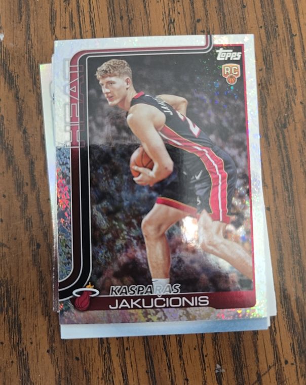 2025 Topps #220 Kasparas Jakucionis — front