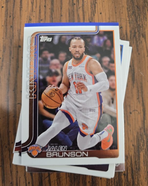 2025 Topps #14 Jalen Brunson — front