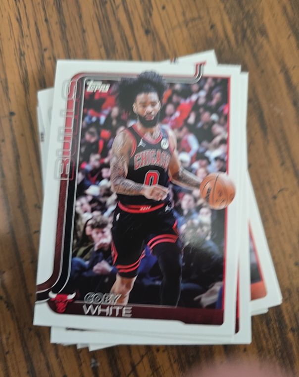 2025 Topps #34 Coby White — front