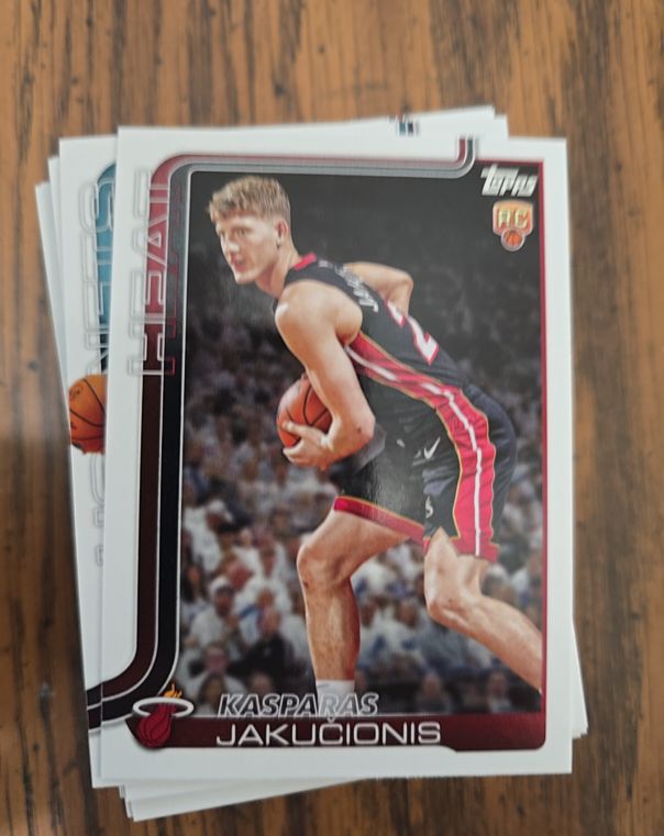 2025 Topps #220 Kasparas Jakucionis — front