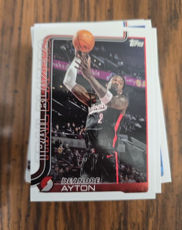 2025 Topps #124 Deandre Ayton — front
