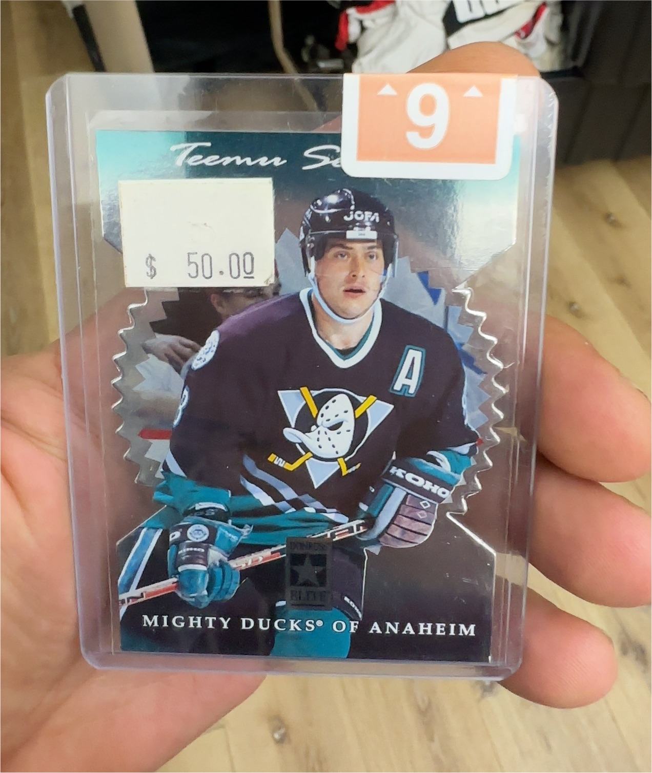 1996 Donruss Elite #59 Teemu Selanne — front