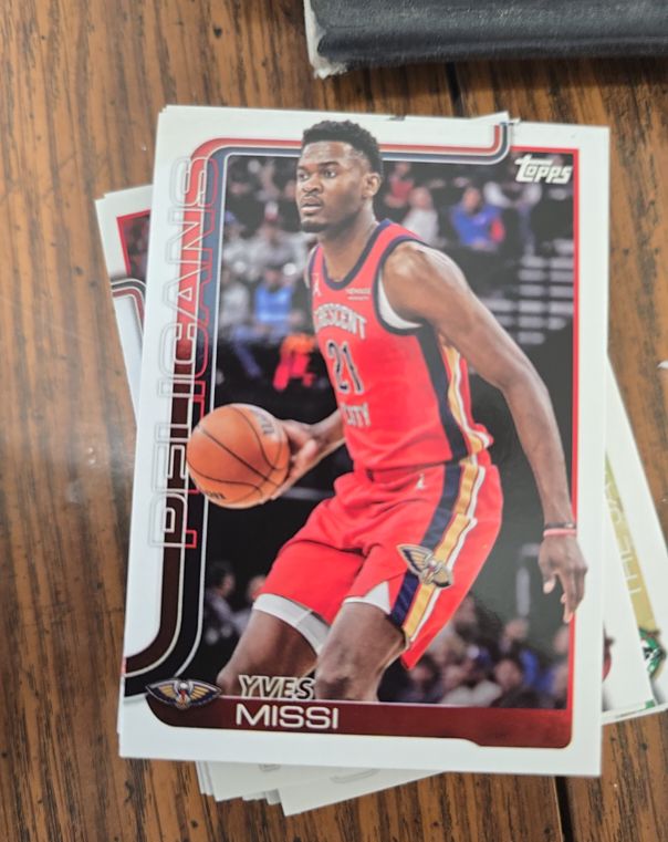 2025 Topps #191 Yves Missi — front