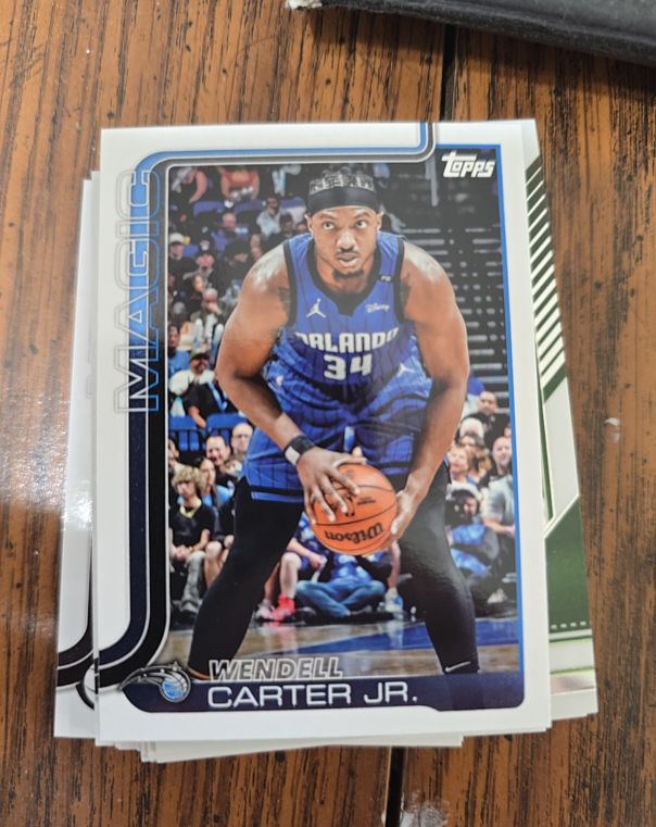 2025 Topps #90 Wendell Carter Jr. — front