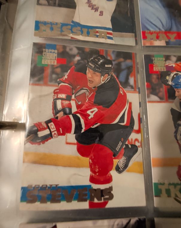 1994 Stadium Club #4 Scott Stevens — front
