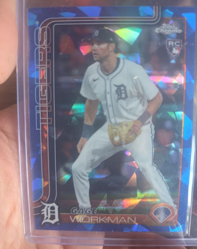 2025 Topps Chrome Sapphire Update #USC21 Gage Workman — front