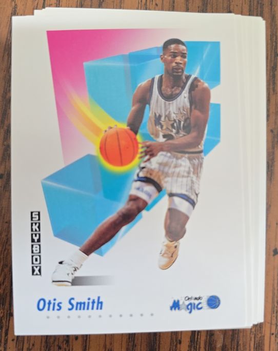 1991 Skybox #207 Otis Smith — front