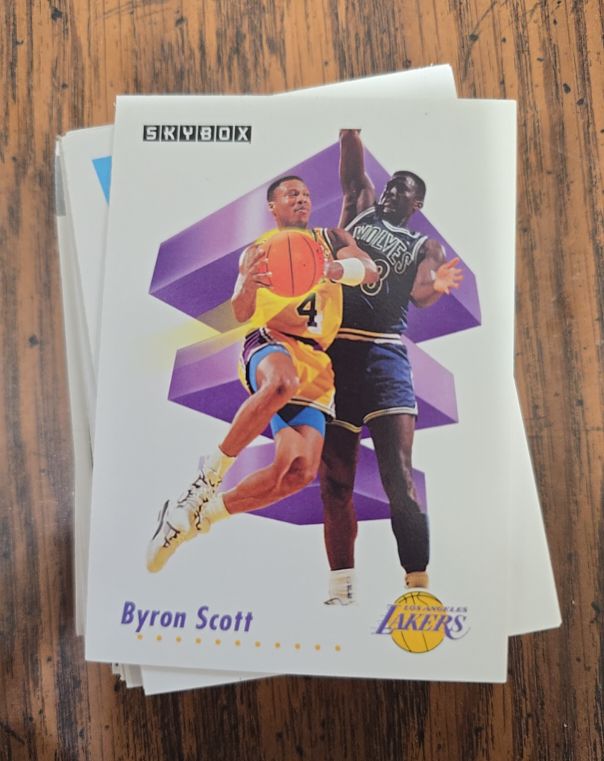 1991 Skybox #139 Byron Scott — front
