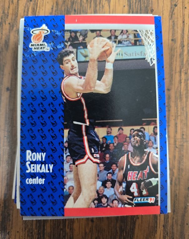 1991 Fleer #112 Rony Seikaly — front
