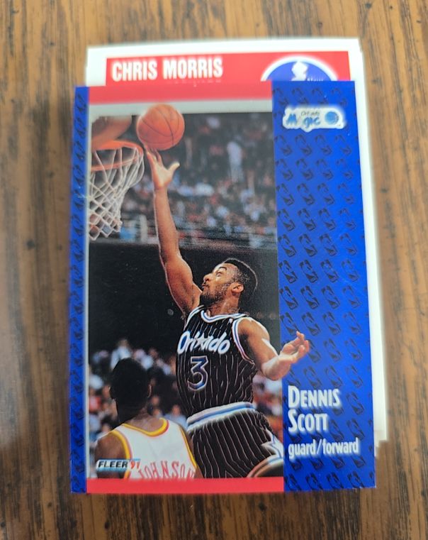 1991 Fleer #147 Dennis Scott — front