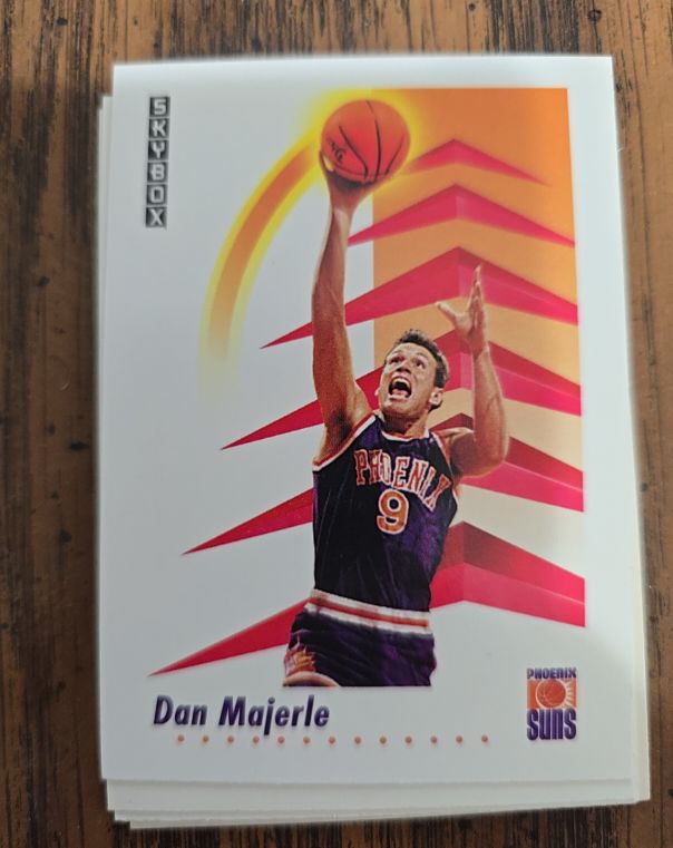 1991 Skybox #228 Dan Majerle — front