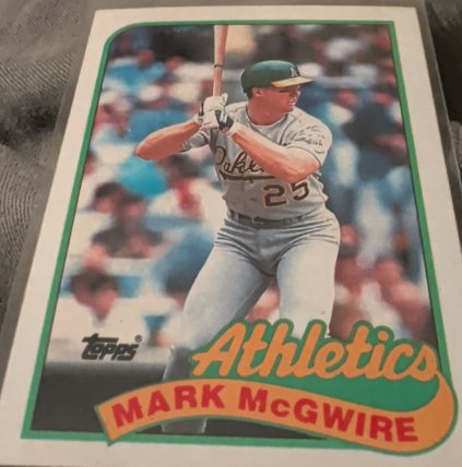 1989 Topps #70 Mark McGwire — front