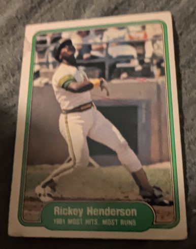 1982 Fleer #643 Rickey Henderson — front