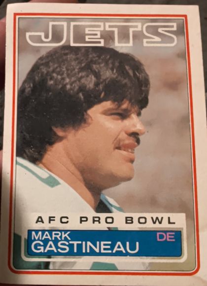 1983 Topps #341 Mark Gastineau — front
