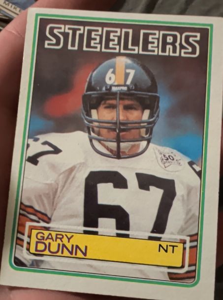 1982 Topps #209 Gary Dunn — front