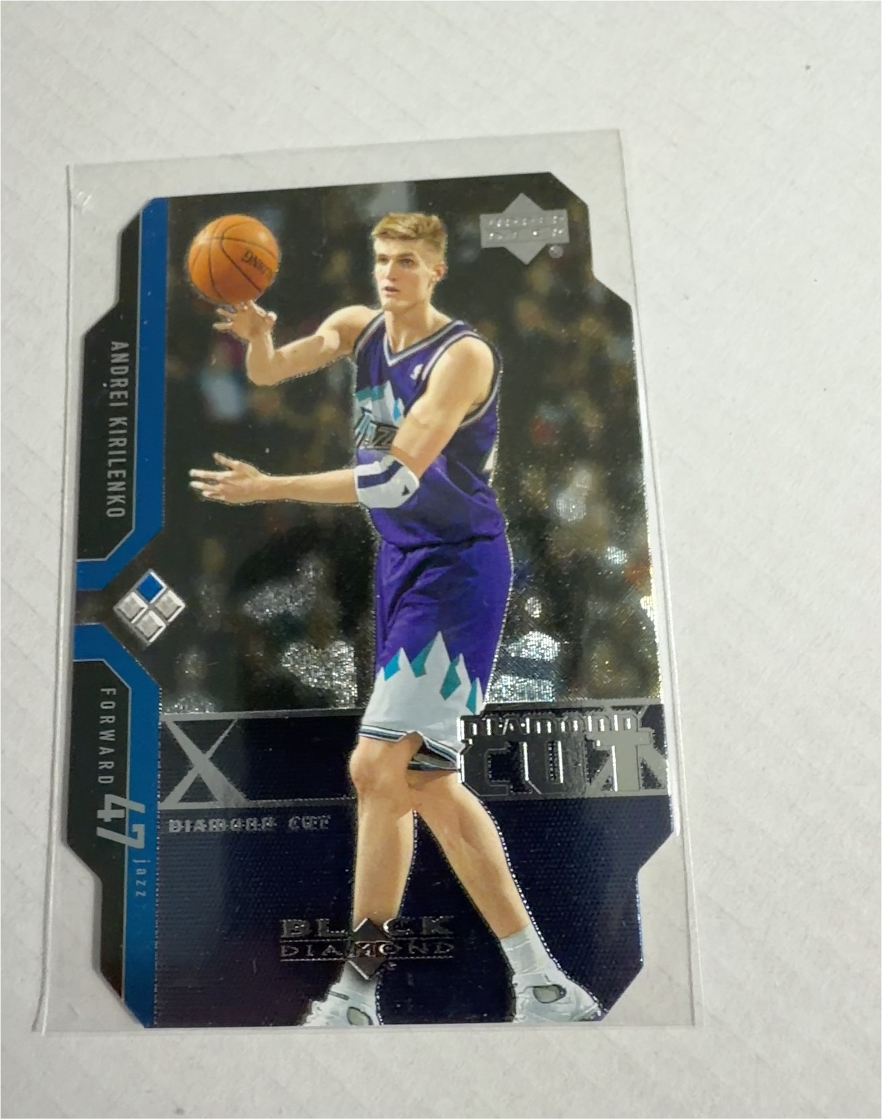 2005 Upper Deck Black Diamond DC39 Andrei Kirilenko — front