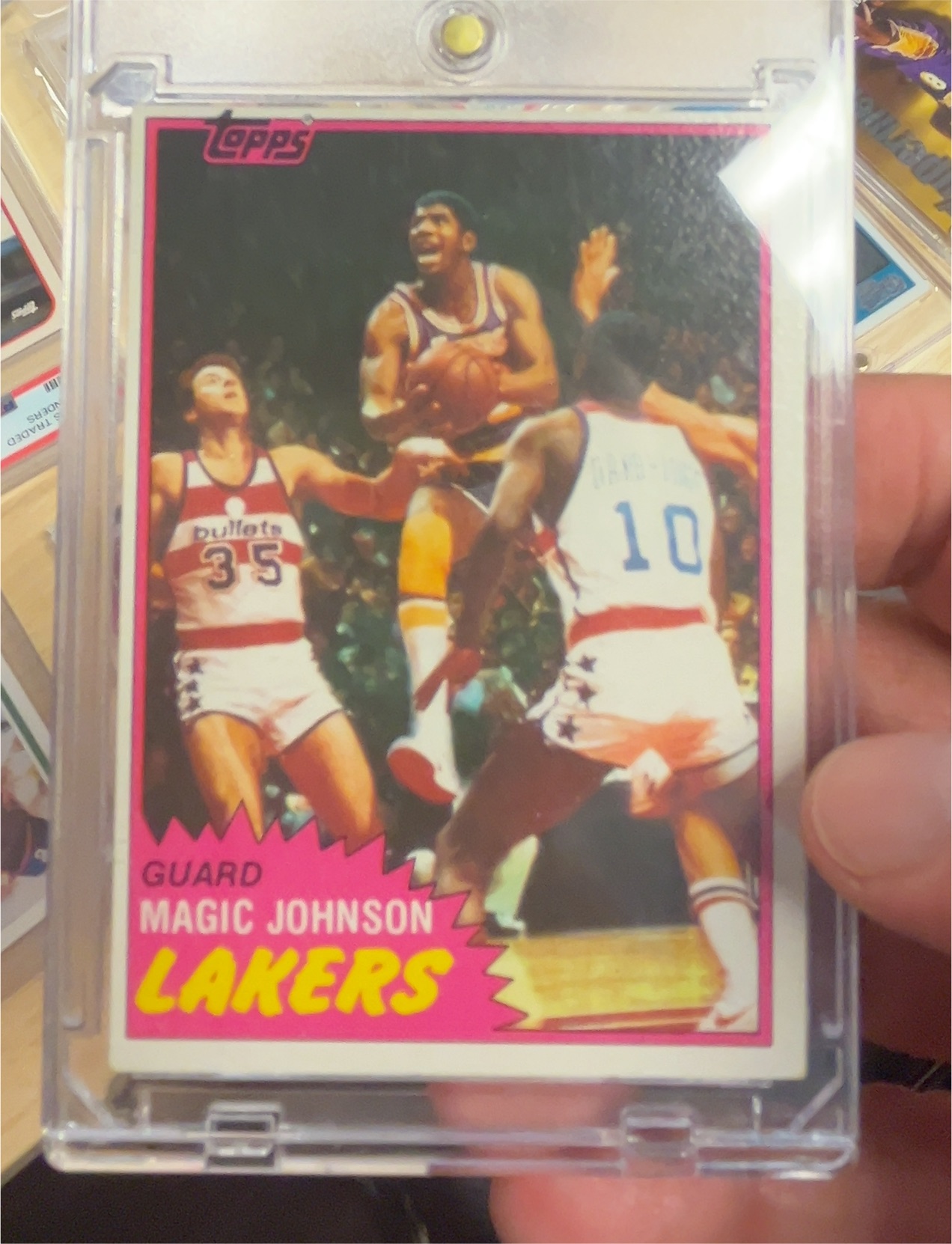1981 Topps #21 Magic Johnson — front