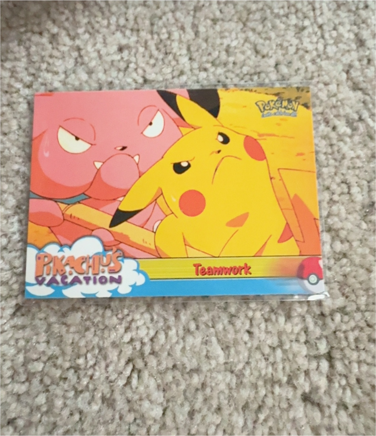 1999 Pokemon Topps Movie #42 Pikachu's Vacation — front