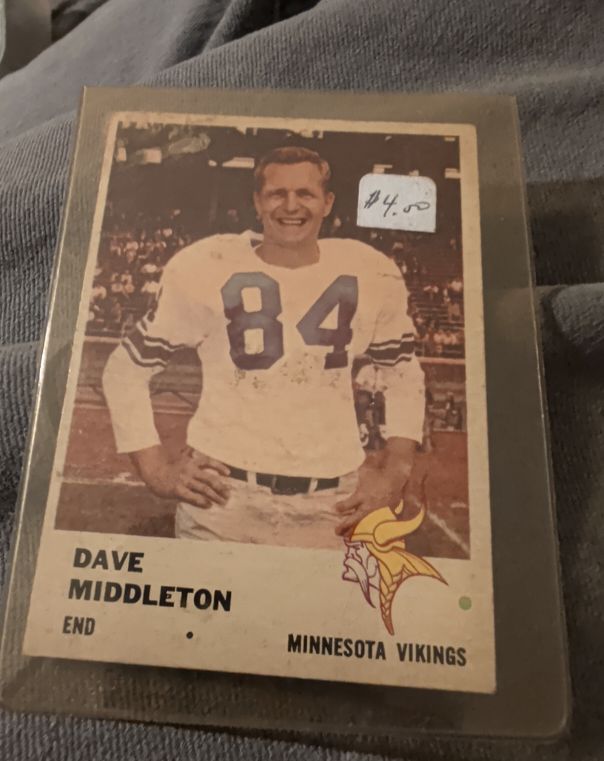 1961 Fleer #129 Dave Middleton — front