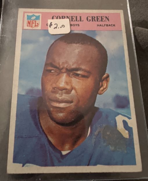 1966 Philadelphia #57 Cornell Green — front