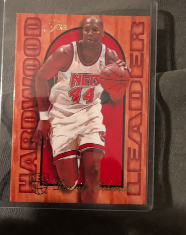 1995 Fleer Flair Hardwood Leaders #17 Derrick Coleman — front