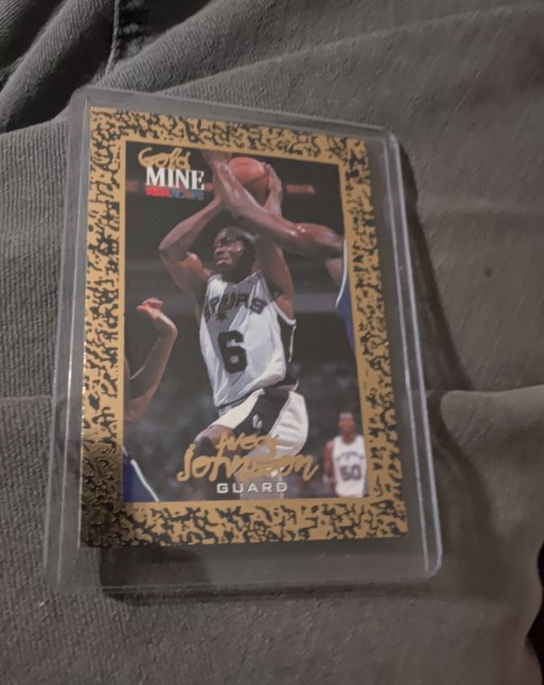 1994 Hoops #447 Avery Johnson — front