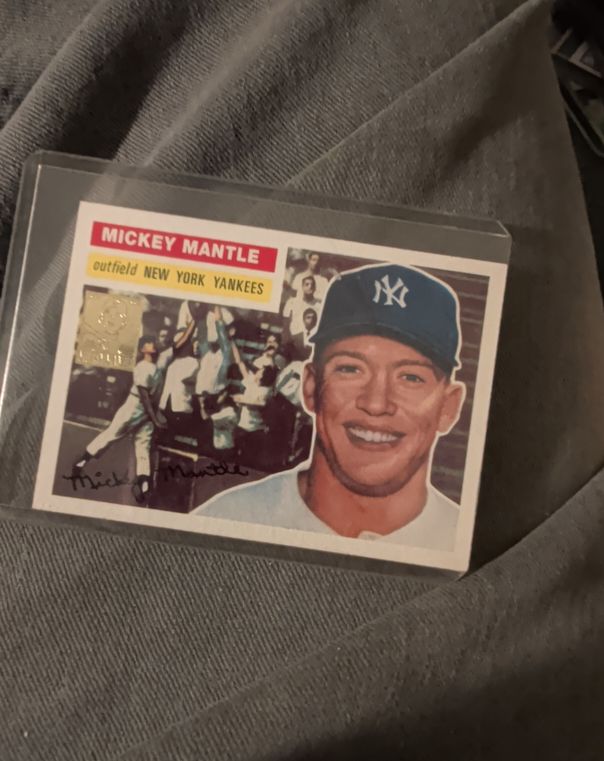 1996 Topps Mickey Mantle Commemorative Reprint #6 Mickey Mantle — front