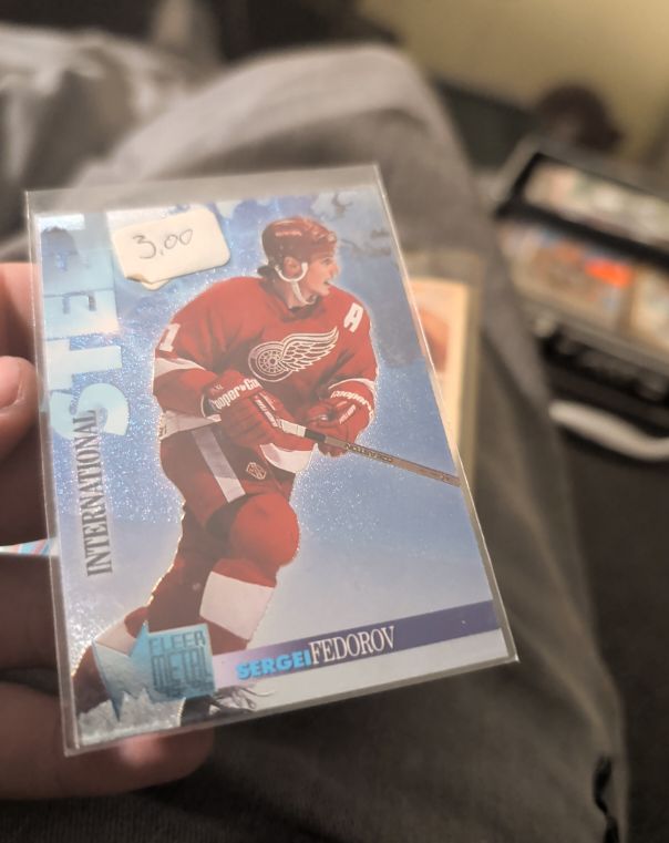 1995 Fleer Metal International Steel #3 Sergei Fedorov — front