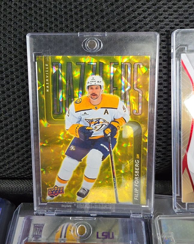 2020-21 Upper Deck Dazzlers #D1 Filip Forsberg — front
