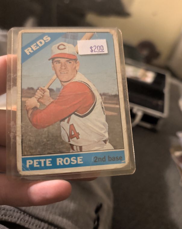 1966 Topps #30 Pete Rose — front